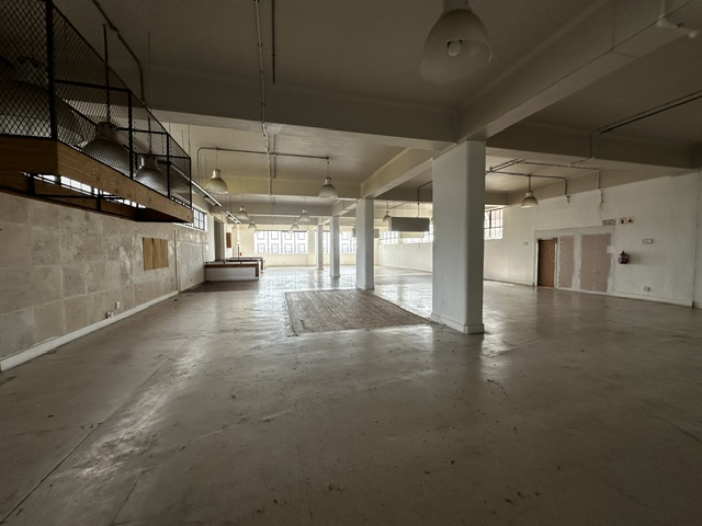 To Let Commercial Property for Rent in Woodstock Western Cape